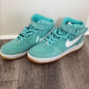 Nike Air Force 1 sneakers